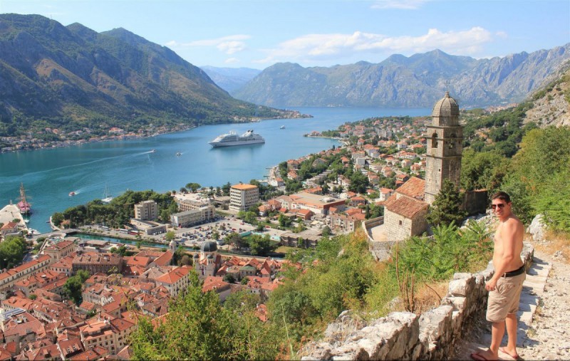 Read more about the article A Guide to Backpacking through Europe