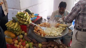 Read more about the article Must Try Foods of Delhi for Every Traveller