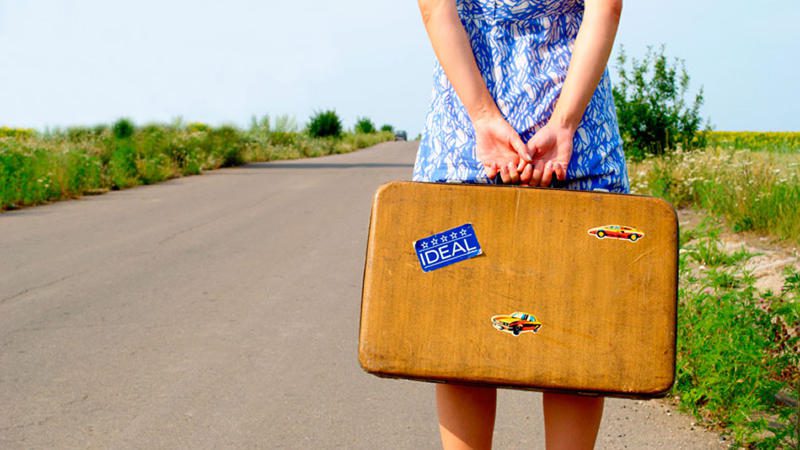 You are currently viewing The Top 5 Best & Worst Things About being a Female Solo Traveller