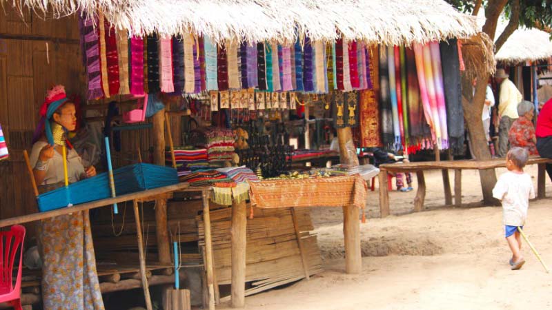 ChiangMai05Karenhilltribe