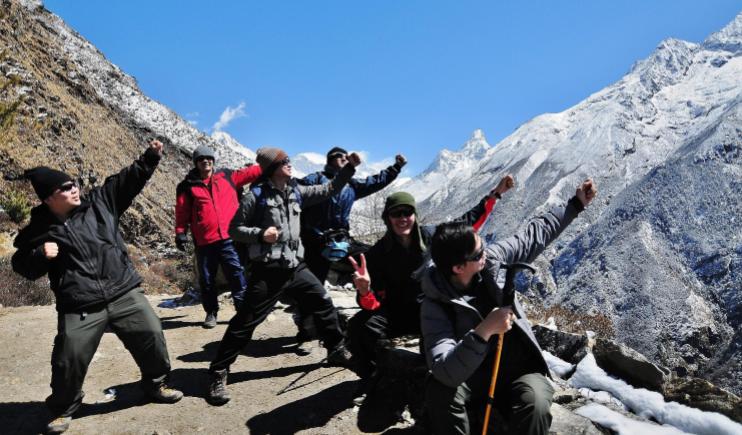 A Group of Friends on Route to Everest!- Climb Mount Everest