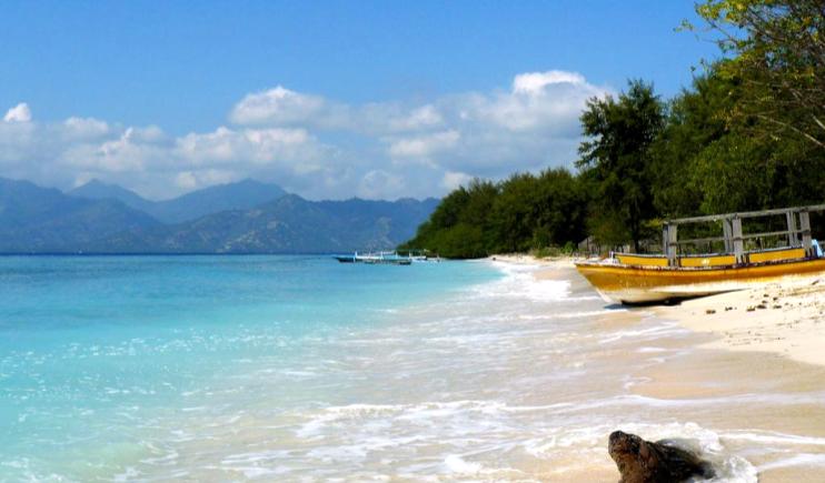 Pristine Waters of the Gili Islands- Places to see in Indonesia