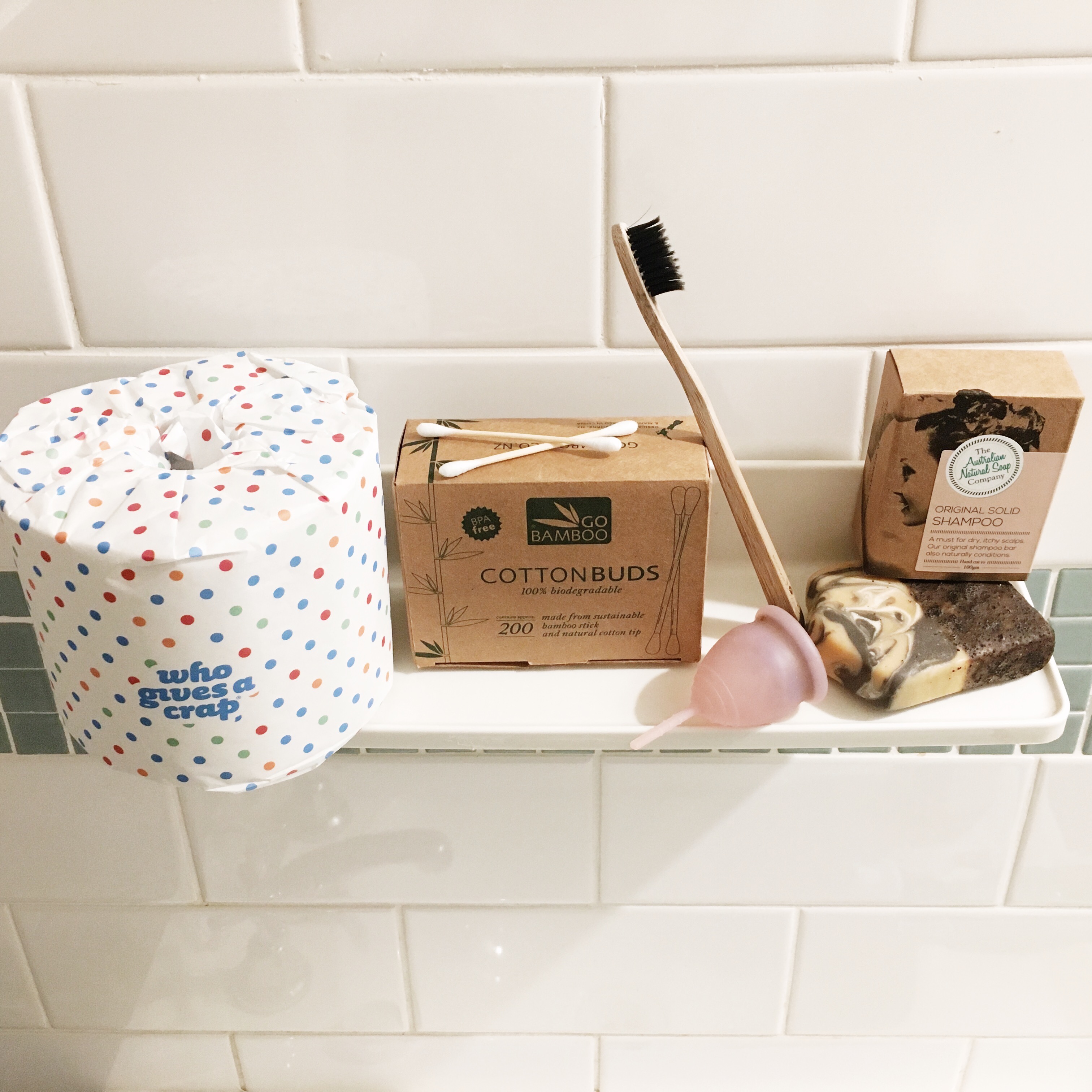 Plastic-free toiletries