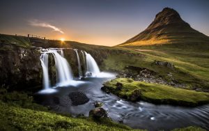 Read more about the article 11 Awesome Places For Solo Travel