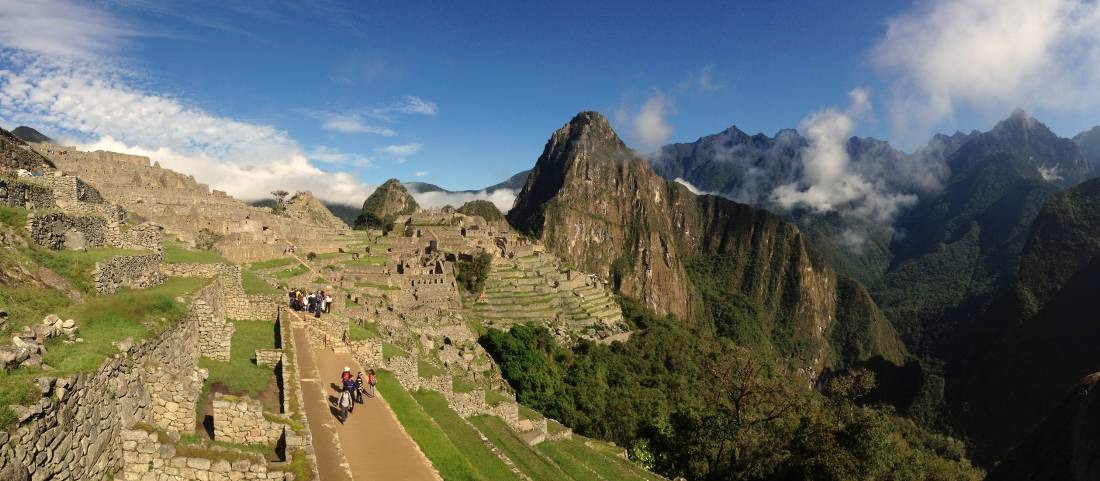 Read more about the article Machu Picchu treks: Salkantay vs Inca Trail
