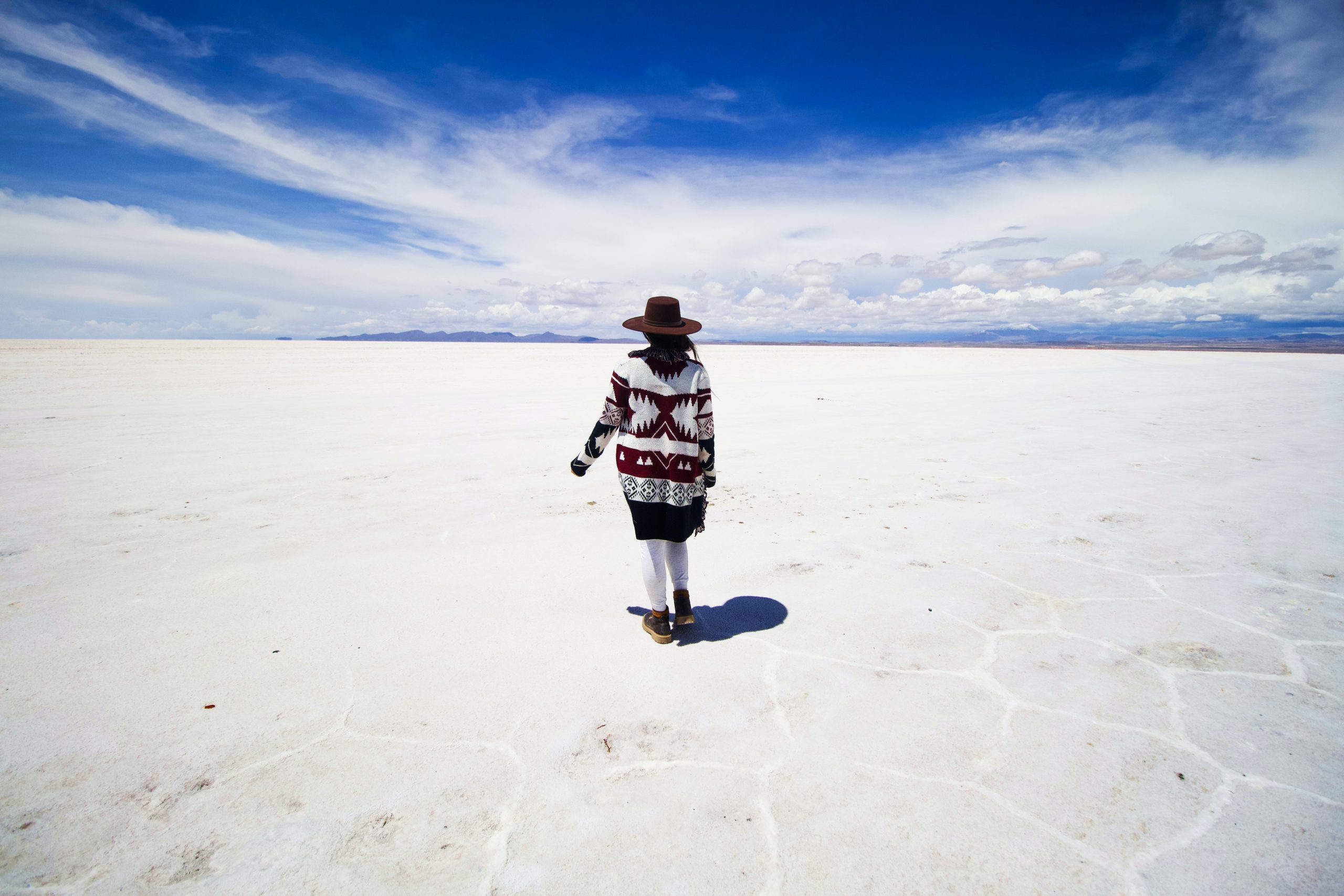 You are currently viewing My Family Adventure in Bolivia’s Mesmerizing Salt Flats Desert