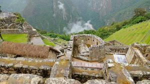 Read more about the article Navigating the Inca Trail to Machu Picchu: A Comprehensive Expedition Guide