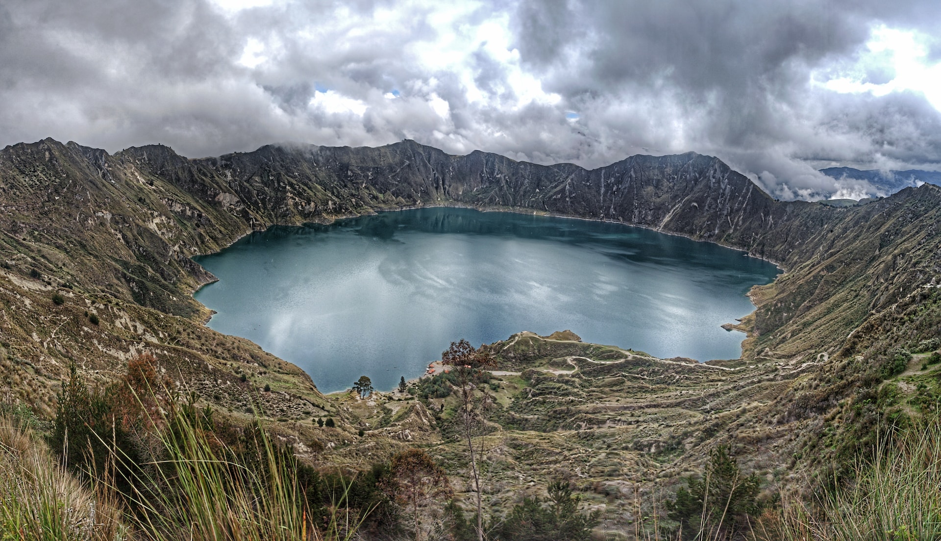 Read more about the article The Ultimate Guide to a Vacation in Ecuador: Galapagos and the Amazon
