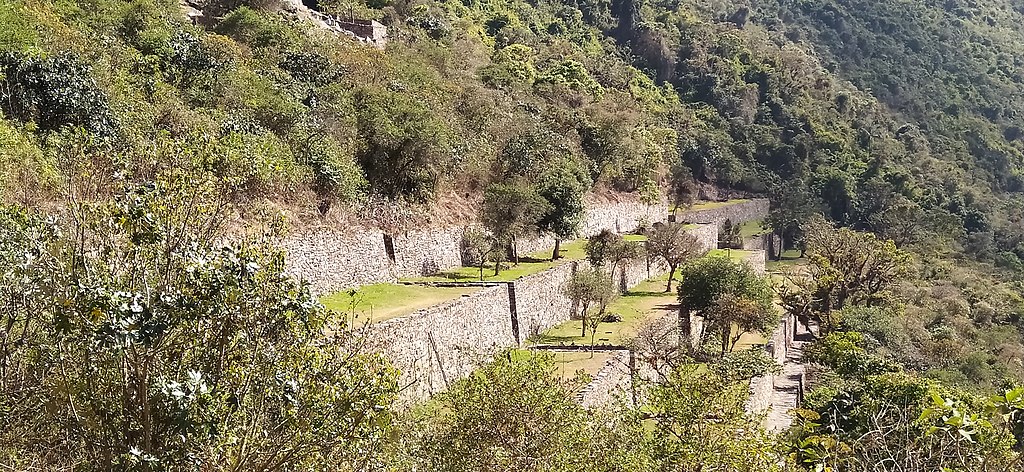 You are currently viewing My Choquequirao Trek with New Friends: Adventure, Friendship, Discovery