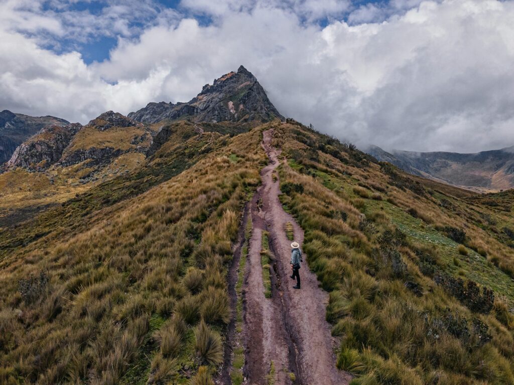 quito ecuador path