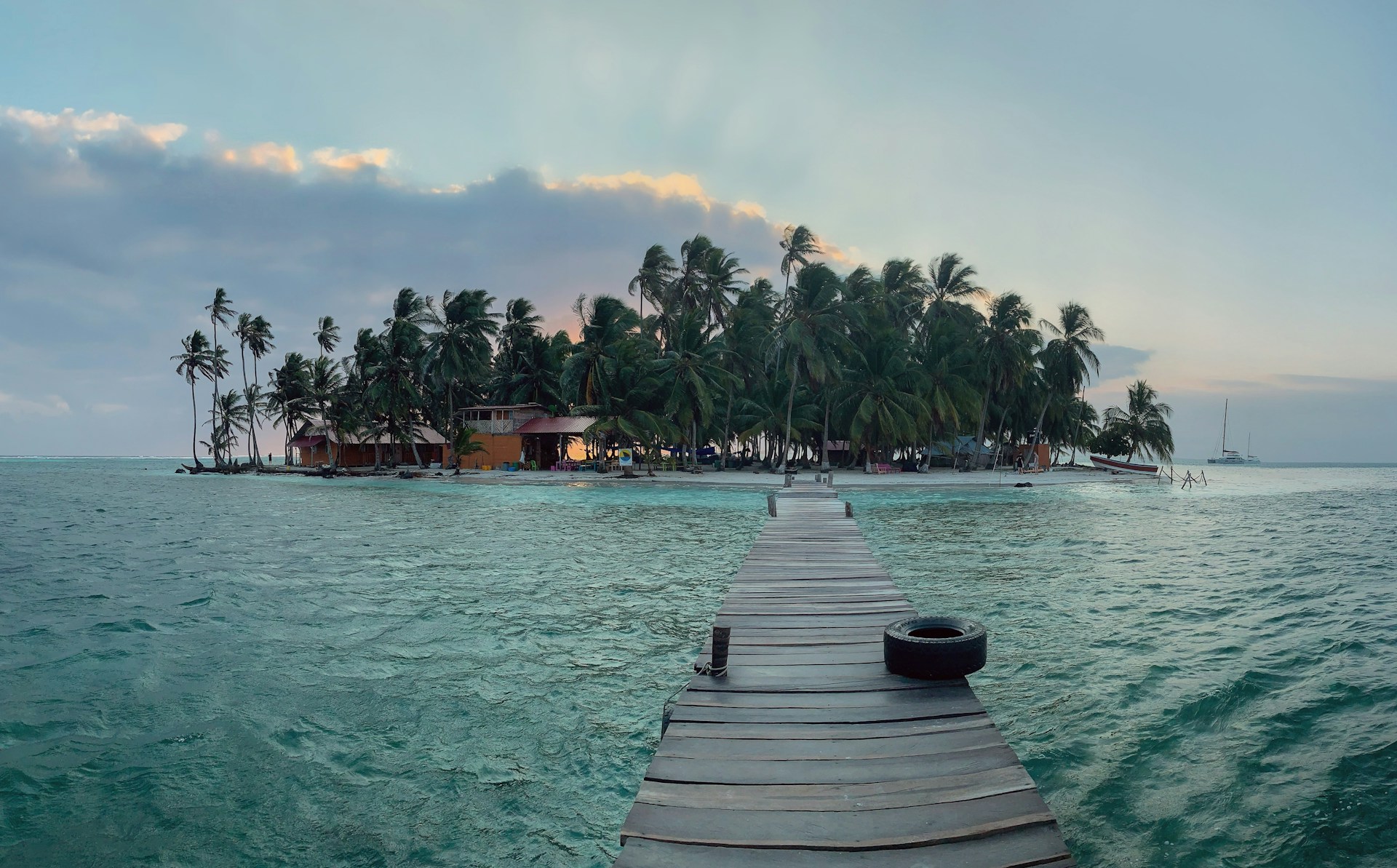 You are currently viewing Exploring Panama: 10 Best Destinations for Small Group Tours