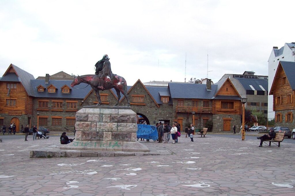bariloche civic center