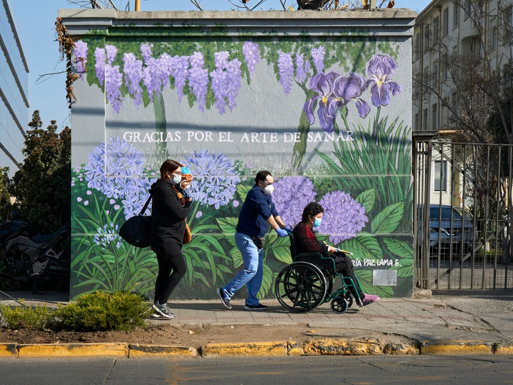 chile woman in wheelchair