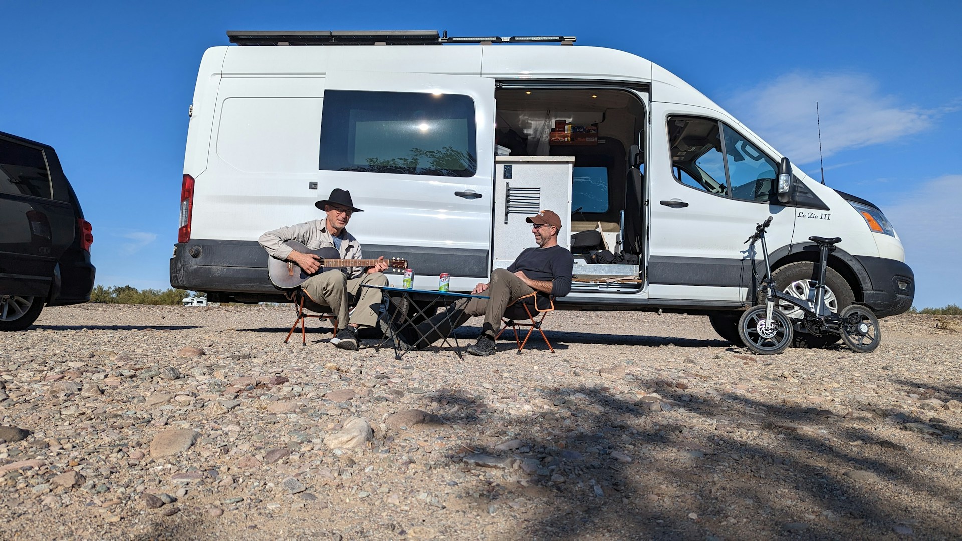 Read more about the article Essential Safety Tips for a Smooth Family Road Trip