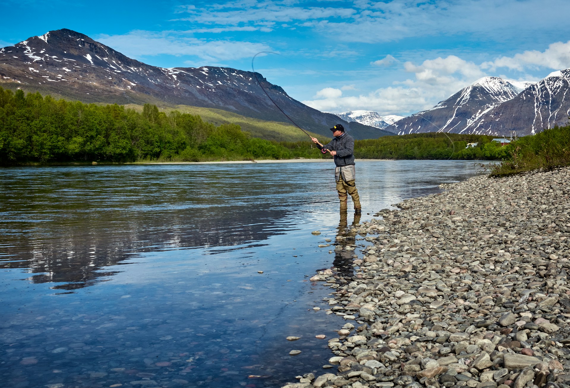 You are currently viewing Bass Fishing Trip Guide: Essential Gear and Preparation Tips