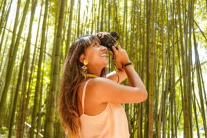 Read more about the article 6 Candid Photography Tips to Try on Your Next Travel Adventure