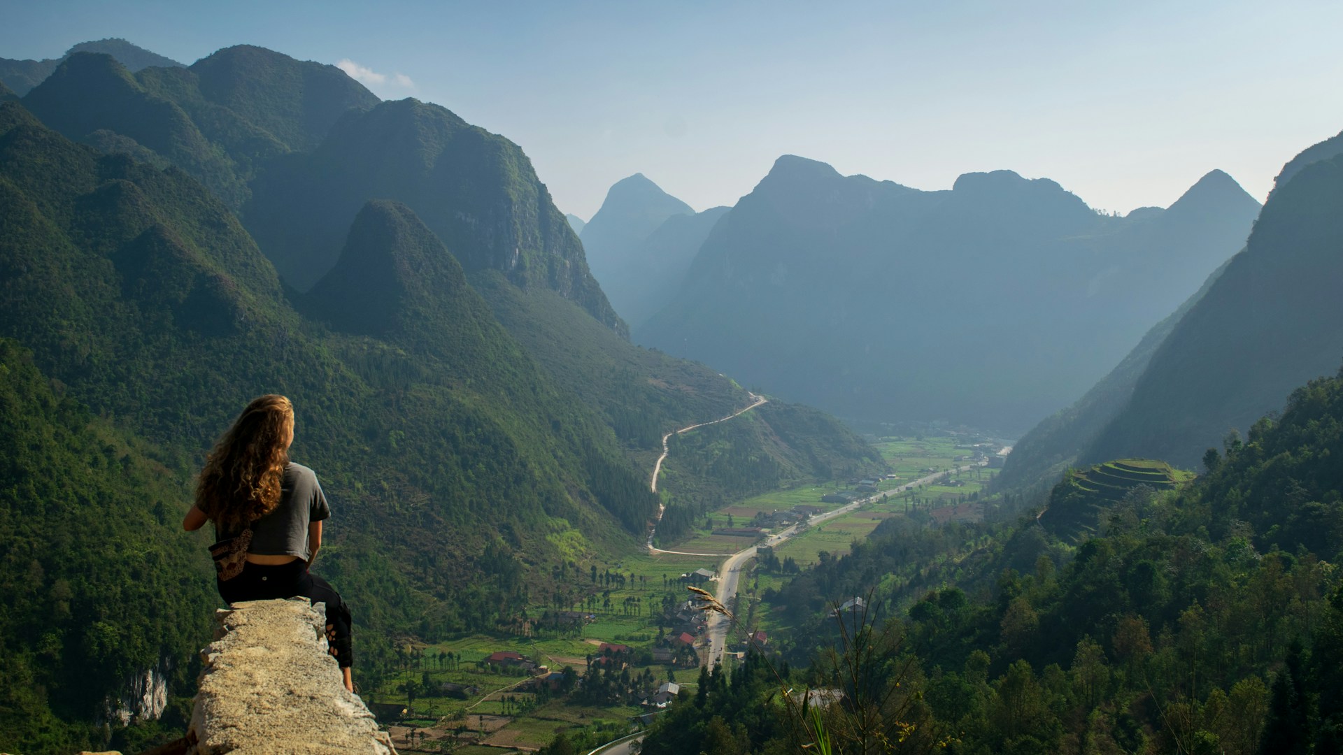 You are currently viewing Rustic Roots, Modern Comfort: How Travelers Are Upgrading Their Nature Escapes