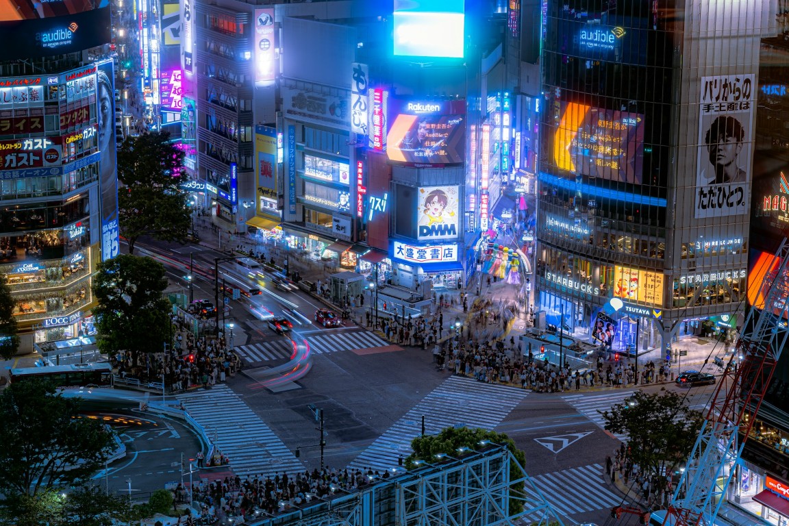 Read more about the article The Ultimate Guide to Shibuya Crossing: Tokyo’s Iconic Scramble
