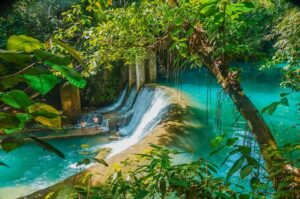 Read more about the article Visayas: A Guide to the Heart of the Philippines