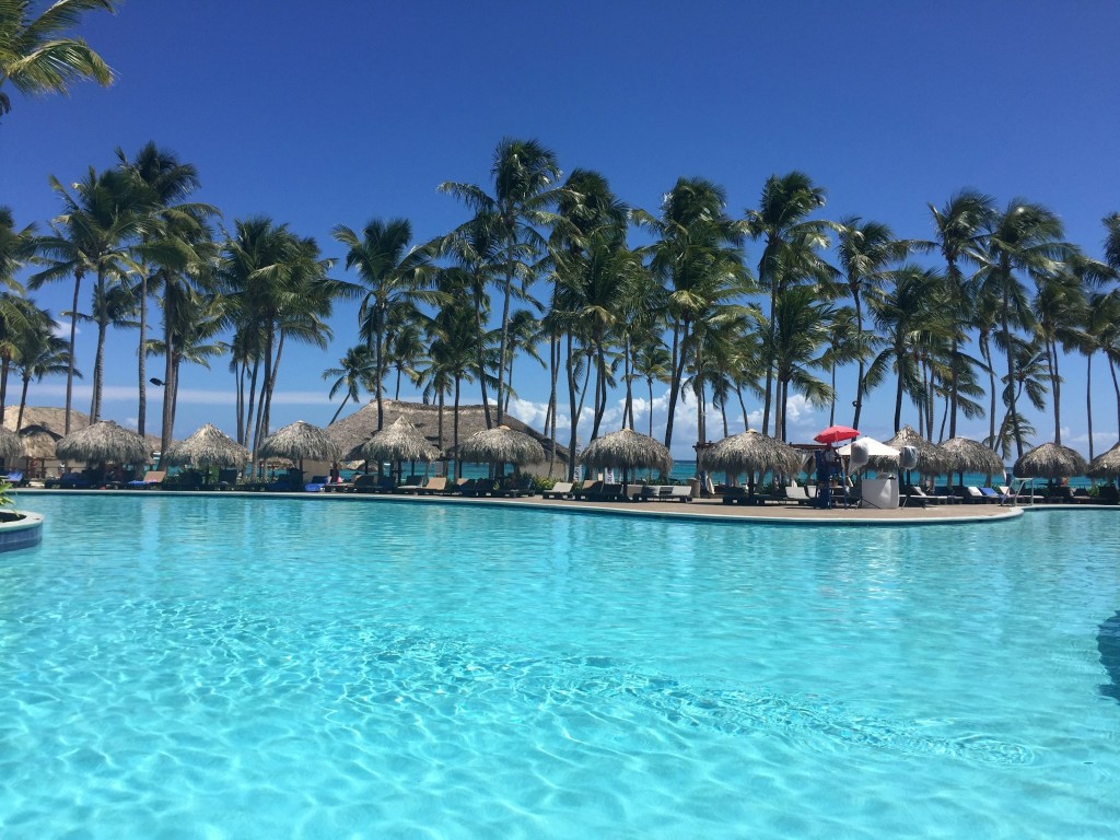 blue pool in punta cana