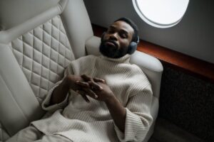 Read more about the article How to Sleep on a Plane: Proven Strategies for In-Flight Rest