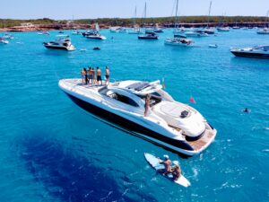 Read more about the article How to Choose the Perfect Luxury Yacht Charter Experience