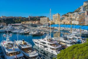 Read more about the article Discover the Ultimate Luxury Mediterranean Yacht Charter Experience