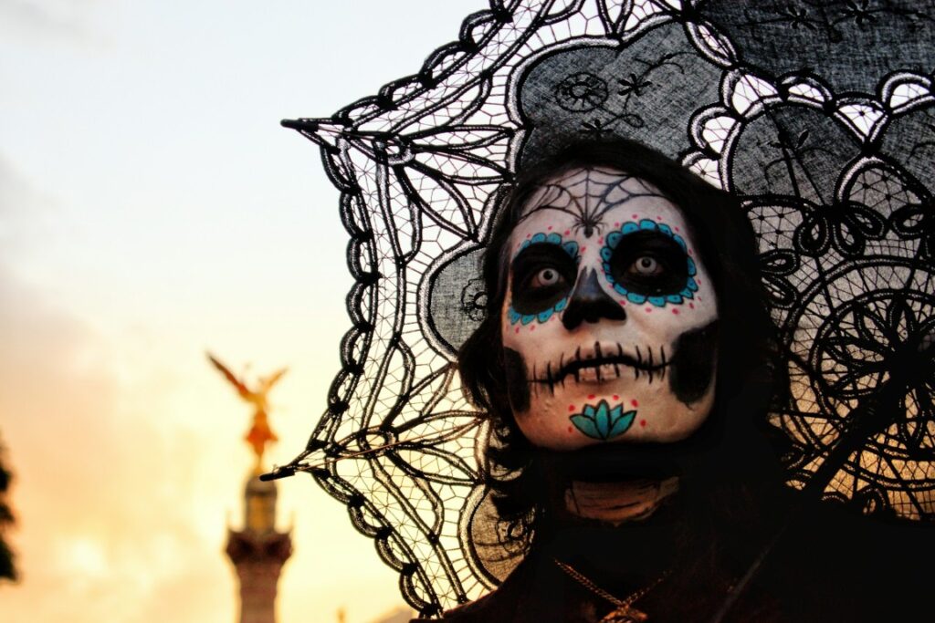 dia de los muertos mask